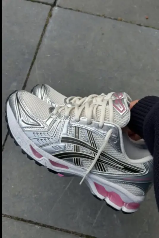 ASICS Gel Kayano 14