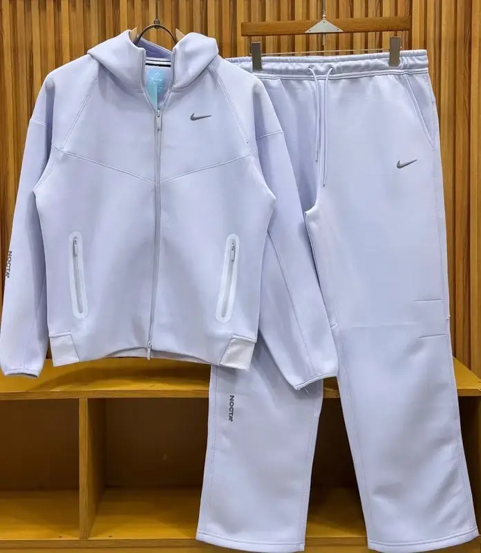 Ensemble jogging Nike - coloris 5