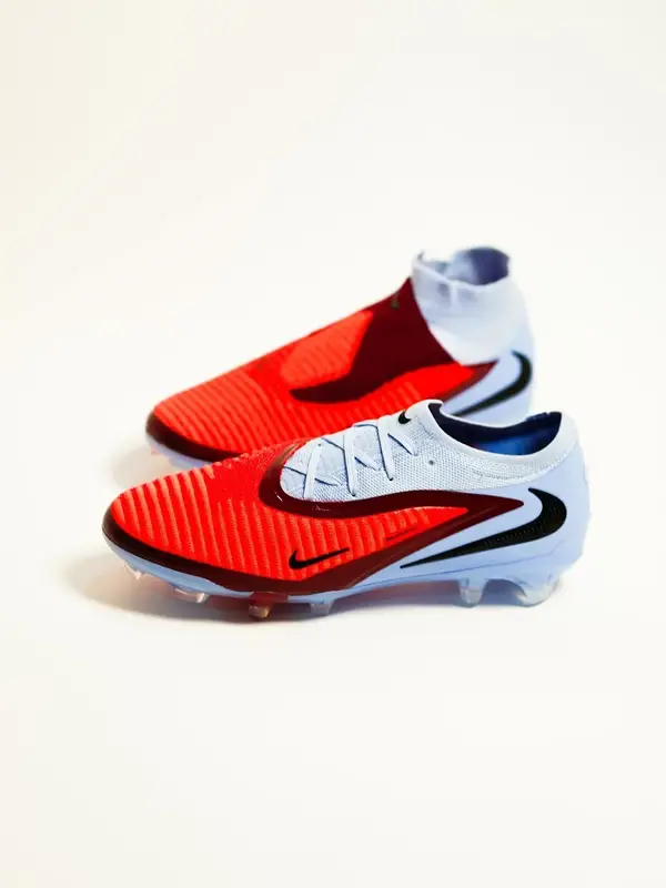 Nike Phantom