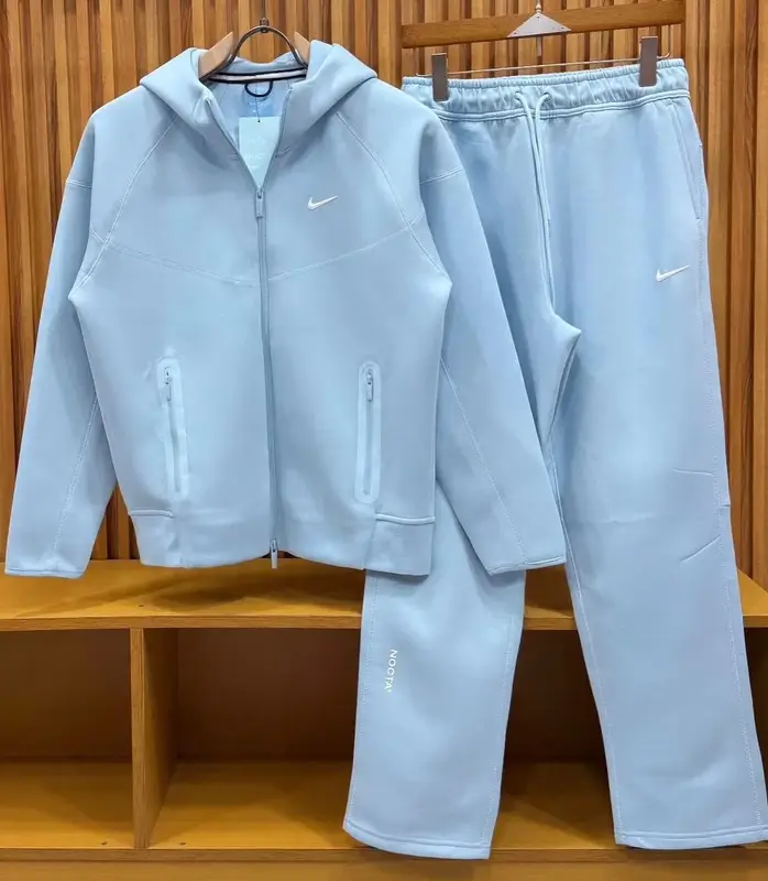 Ensemble jogging Nike - coloris 3