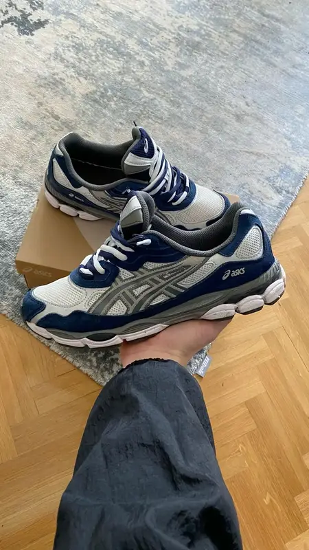 ASICS Gel NYC
