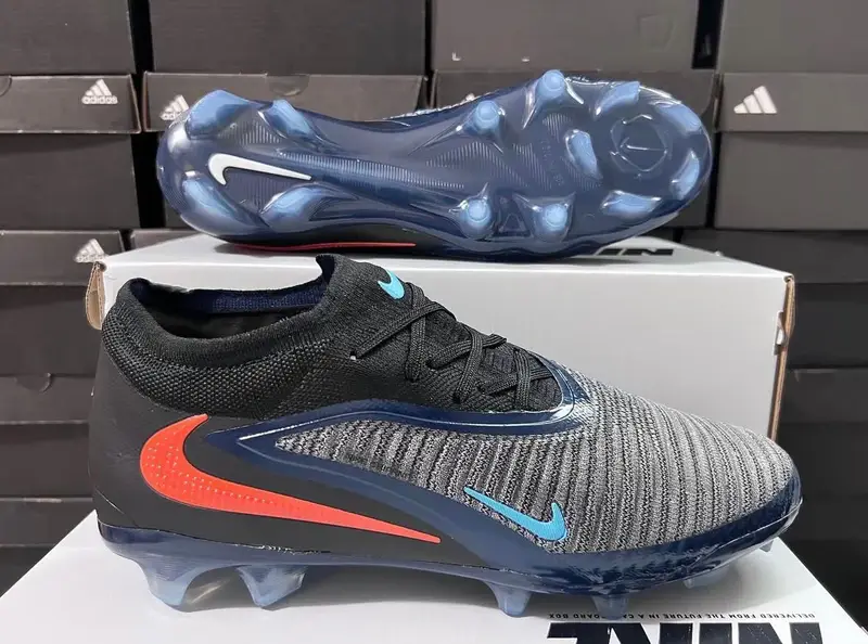 Nike Phantom