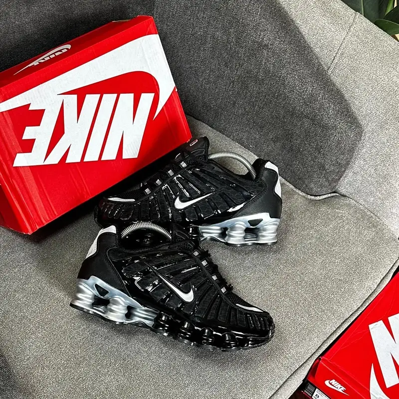 Nike Shox