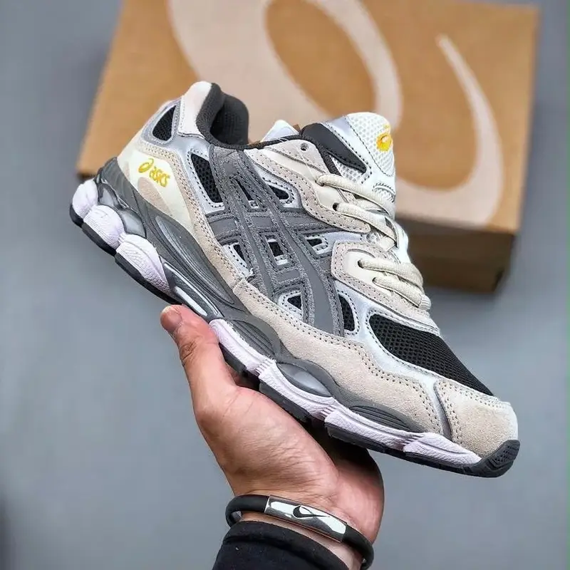 ASICS Gel NYC