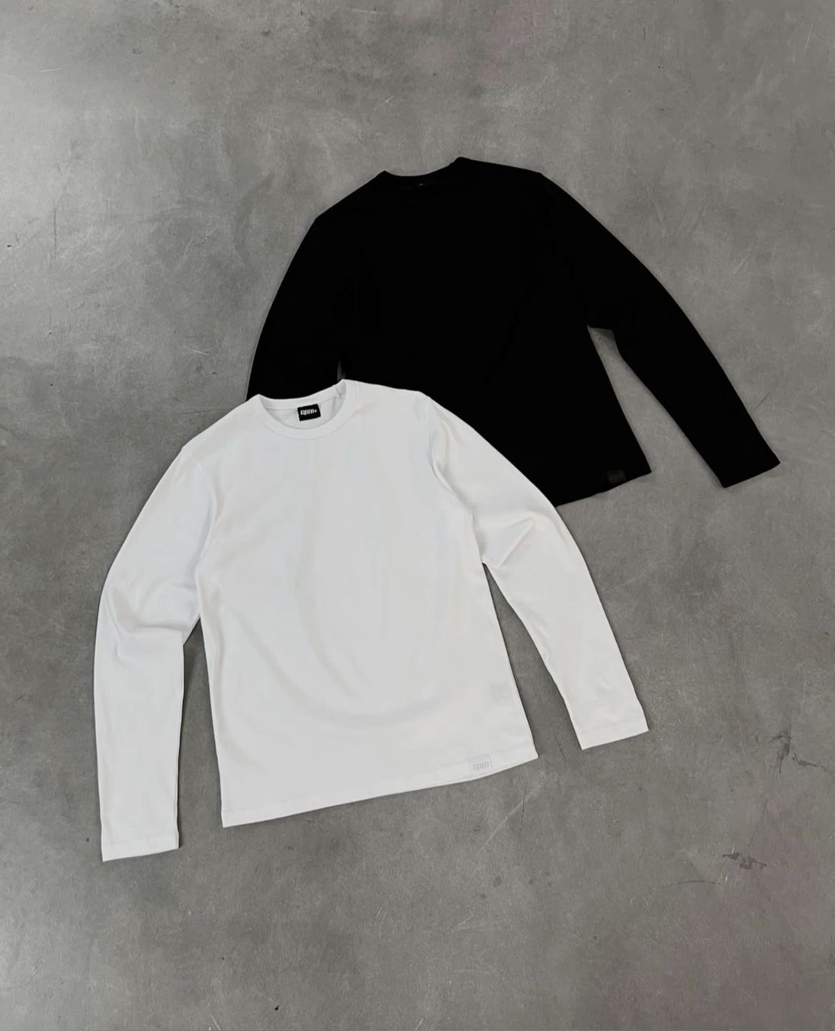 T-shirt oversize · manches longues - modèle 1